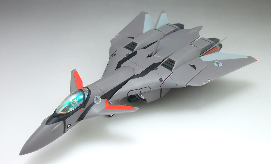 やまと 1/60 完全変形VF-11B with Super Pack